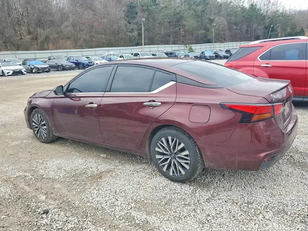 1N4BL4DV3PN313818 2023 NISSAN ALTIMA - Image 2