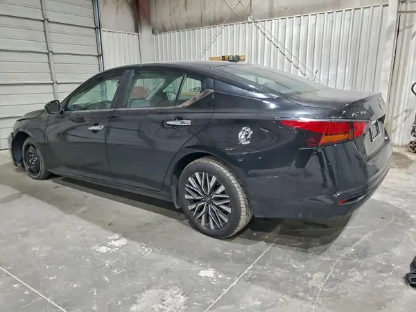 1N4BL4DV3PN314015 2023 NISSAN ALTIMA - Image 2