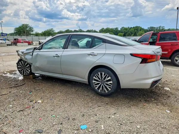 1N4BL4DV3PN322549 2023 NISSAN ALTIMA - Image 2