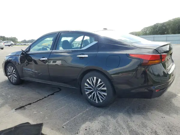 1N4BL4DV3PN348147 2023 NISSAN ALTIMA - Image 2