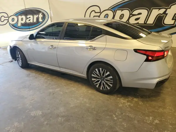 1N4BL4DV3PN369001 2023 NISSAN ALTIMA - Image 2