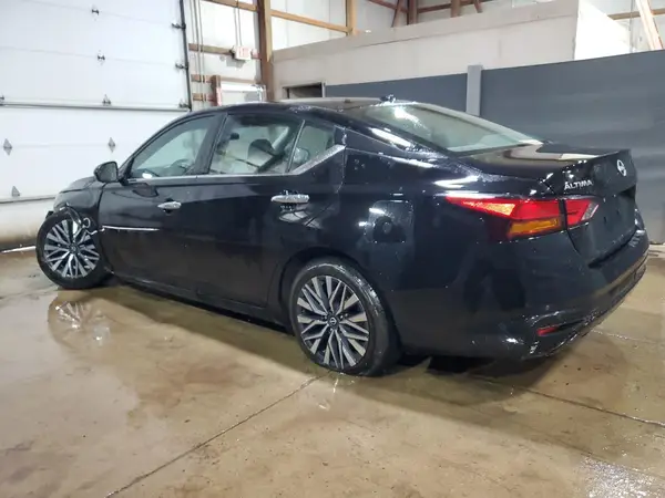1N4BL4DV3PN370018 2023 NISSAN ALTIMA - Image 2