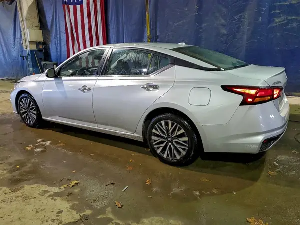 1N4BL4DV3PN374943 2023 NISSAN ALTIMA - Image 2