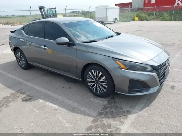 1N4BL4DV3PN377213 2023 NISSAN ALTIMA - Image 1