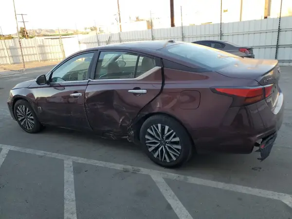 1N4BL4DV3PN380354 2023 NISSAN ALTIMA - Image 2