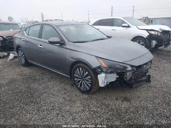 1N4BL4DV3PN390317 2023 NISSAN ALTIMA - Image 1
