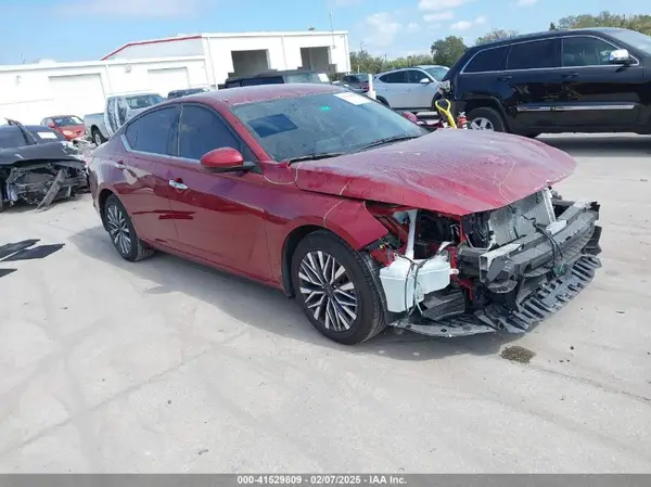 1N4BL4DV3PN391368 2023 NISSAN ALTIMA - Image 1