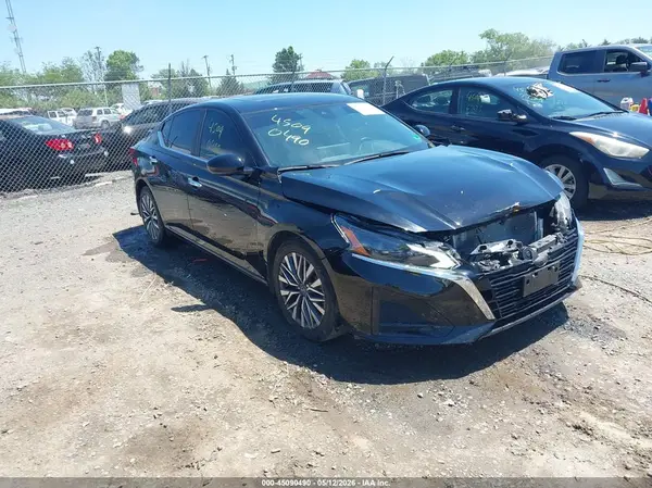 1N4BL4DV3PN401915 2023 NISSAN ALTIMA - Image 1
