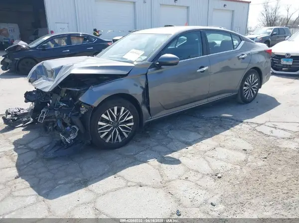 1N4BL4DV3PN410873 2023 NISSAN ALTIMA - Image 2