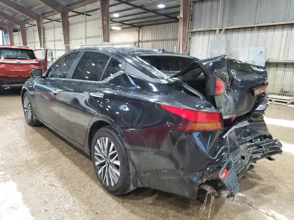 1N4BL4DV3PN417998 2023 NISSAN ALTIMA - Image 2