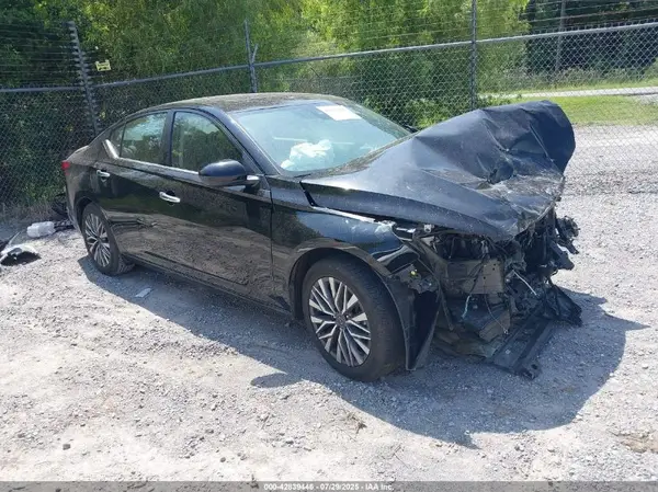 1N4BL4DV3RN300957 2024 NISSAN ALTIMA - Image 1