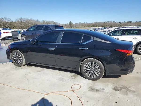 1N4BL4DV3RN313420 2024 NISSAN ALTIMA - Image 2