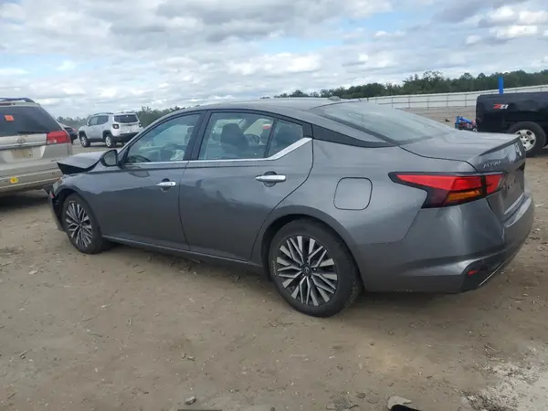1N4BL4DV3RN322974 2024 NISSAN ALTIMA - Image 2