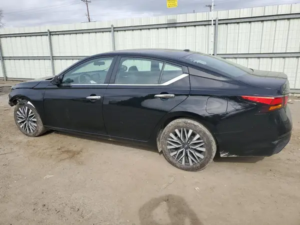 1N4BL4DV3RN342318 2024 NISSAN ALTIMA - Image 2