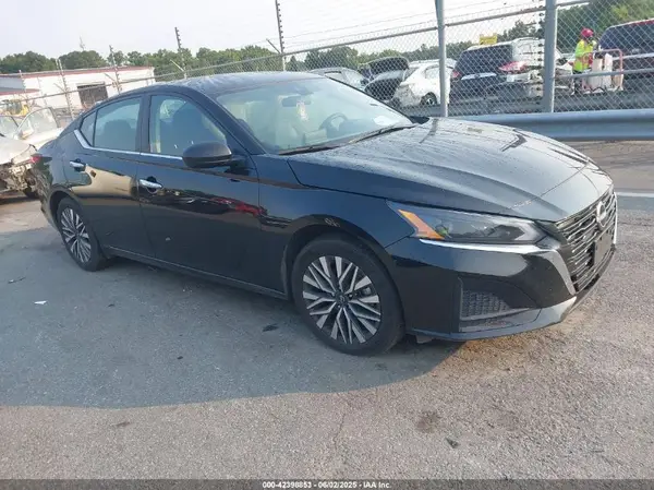 1N4BL4DV3RN344702 2024 NISSAN ALTIMA - Image 1