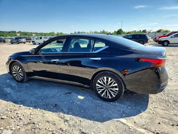 1N4BL4DV3RN350936 2024 NISSAN ALTIMA - Image 2