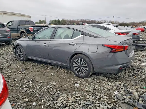 1N4BL4DV3RN364304 2024 NISSAN ALTIMA - Image 2