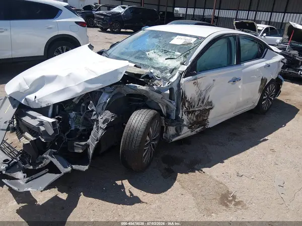 1N4BL4DV3RN368675 2024 NISSAN ALTIMA - Image 2