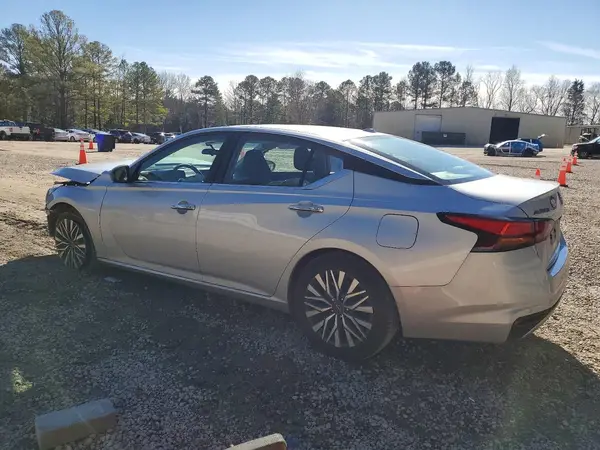 1N4BL4DV3RN376615 2024 NISSAN ALTIMA - Image 2