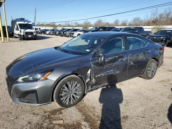 1N4BL4DV3RN381930 2024 NISSAN ALTIMA - Image 1