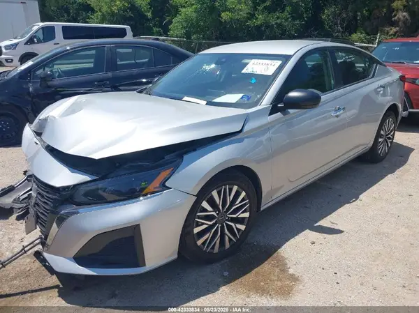 1N4BL4DV3RN388862 2024 NISSAN ALTIMA - Image 2