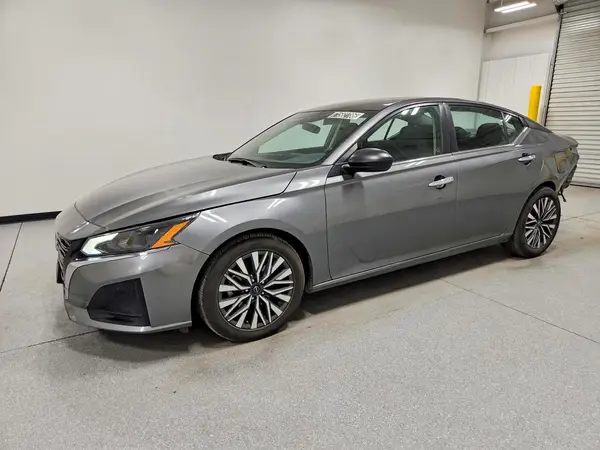 1N4BL4DV3RN393737 2024 NISSAN ALTIMA - Image 1