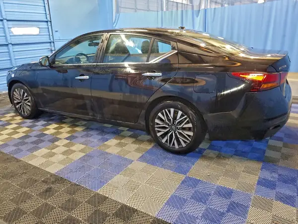 1N4BL4DV3RN431760 2024 NISSAN ALTIMA - Image 2