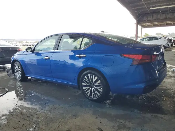 1N4BL4DV3SN310748 2025 NISSAN ALTIMA - Image 2