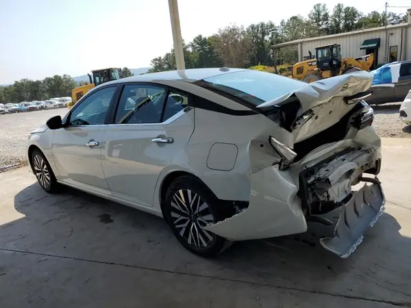 1N4BL4DV3SN317070 2025 NISSAN ALTIMA - Image 2