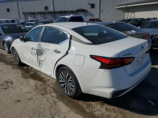 1N4BL4DV3SN317263 2025 NISSAN ALTIMA - Image 2