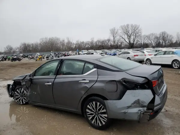 1N4BL4DV3SN318932 2025 NISSAN ALTIMA - Image 2