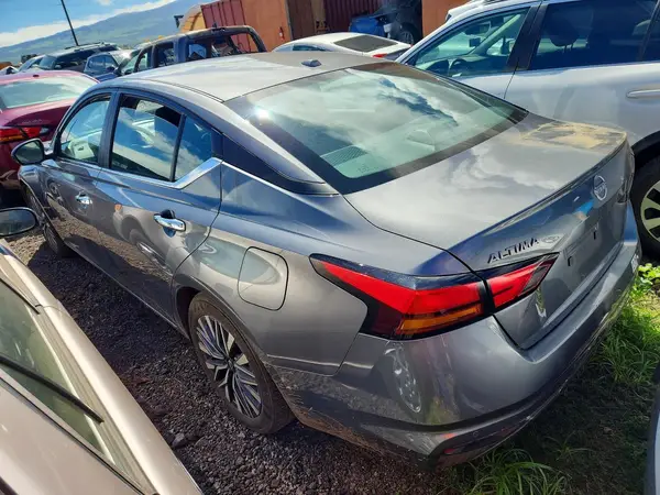 1N4BL4DV3SN320857 2025 NISSAN ALTIMA - Image 2