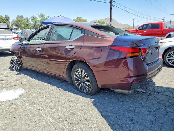 1N4BL4DV3SN324410 2025 NISSAN ALTIMA - Image 2