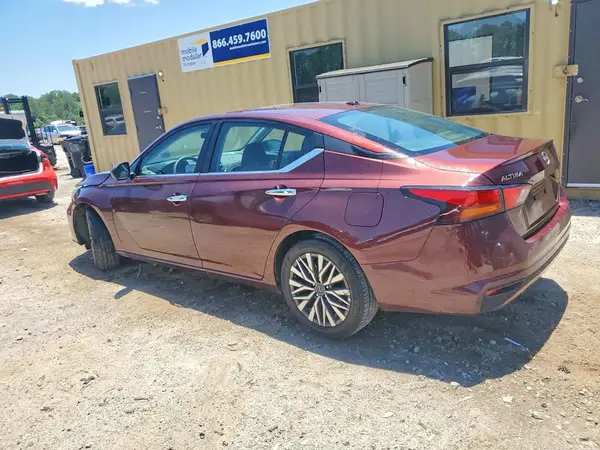 1N4BL4DV3SN333981 2025 NISSAN ALTIMA - Image 2
