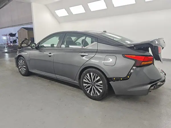 1N4BL4DV3SN339960 2025 NISSAN ALTIMA - Image 2