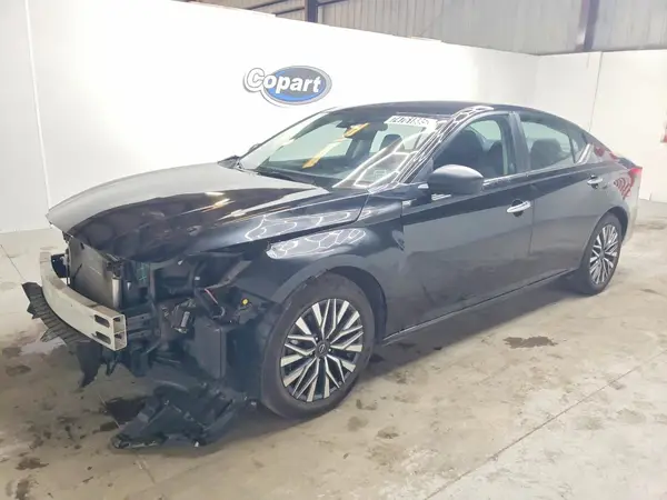 1N4BL4DV3SN350330 2025 NISSAN ALTIMA - Image 1