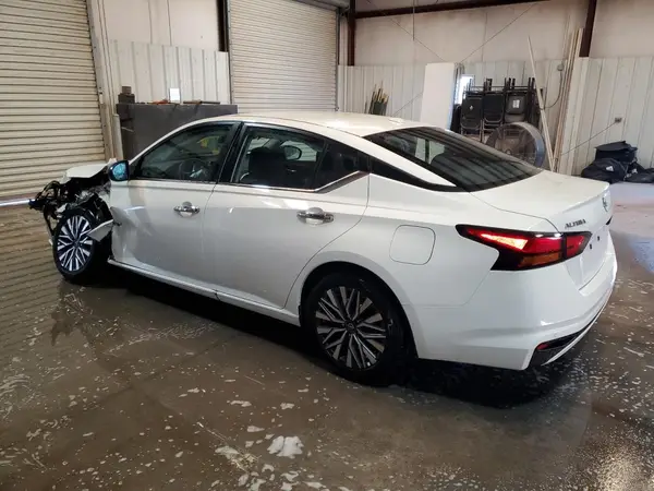 1N4BL4DV3SN353809 2025 NISSAN ALTIMA - Image 2