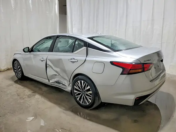 1N4BL4DV3SN365359 2025 NISSAN ALTIMA - Image 2