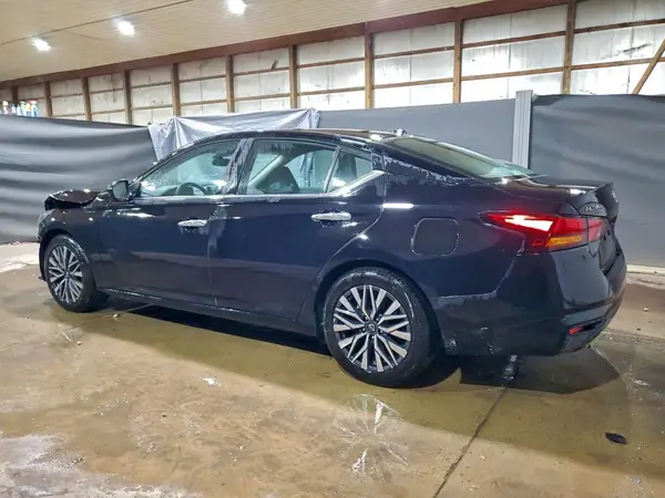 1N4BL4DV3SN368083 2025 NISSAN ALTIMA - Image 2