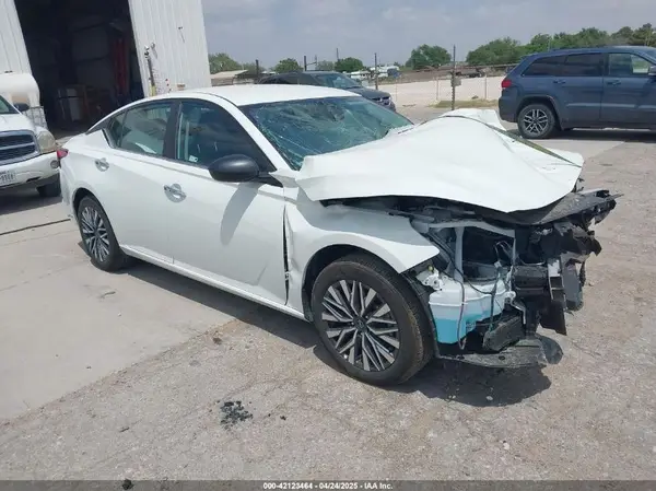 1N4BL4DV3SN373851 2025 NISSAN ALTIMA - Image 1