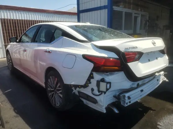 1N4BL4DV3SN376328 2025 NISSAN ALTIMA - Image 2