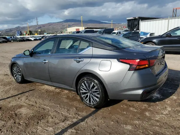 1N4BL4DV3SN388141 2025 NISSAN ALTIMA - Image 2