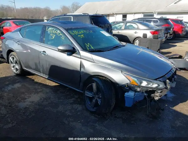 1N4BL4DV4KC104673 2019 NISSAN ALTIMA - Image 1