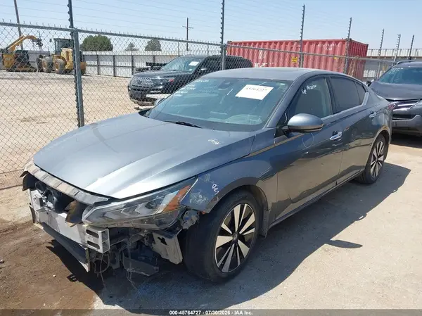 1N4BL4DV4KC144977 2019 NISSAN ALTIMA - Image 2