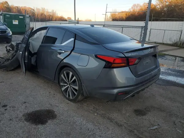 1N4BL4DV4KC156837 2019 NISSAN ALTIMA - Image 2