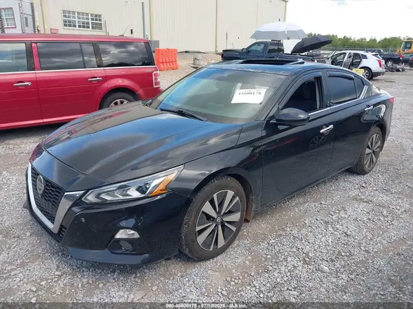 1N4BL4DV4KC165716 2019 NISSAN ALTIMA - Image 2