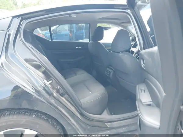 1N4BL4DV4KC165716 2019 NISSAN ALTIMA - Image 8