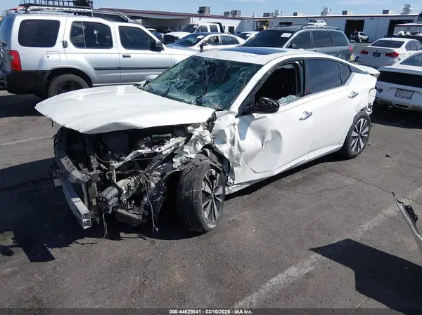 1N4BL4DV4KC184850 2019 NISSAN ALTIMA - Image 2