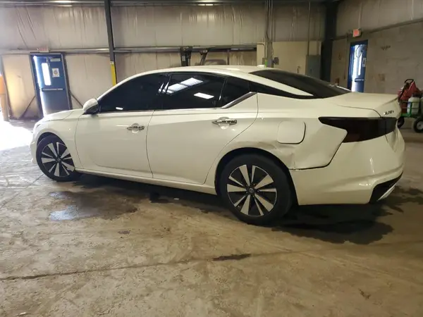 1N4BL4DV4LC135262 2020 NISSAN ALTIMA - Image 2