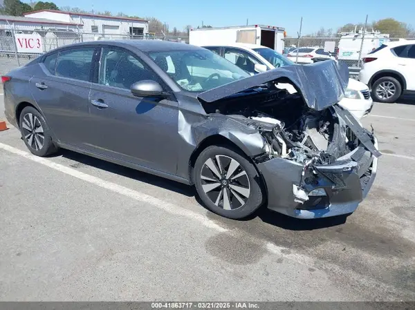 1N4BL4DV4LC167077 2020 NISSAN ALTIMA - Image 1